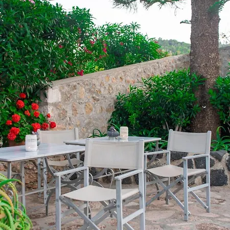 Guest house 7 Islands 2*